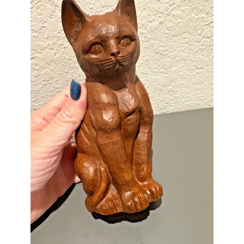 Vintage Red Mill Mfg 1985 Sitting Cat Figurine Crushed Pecan Resin 6